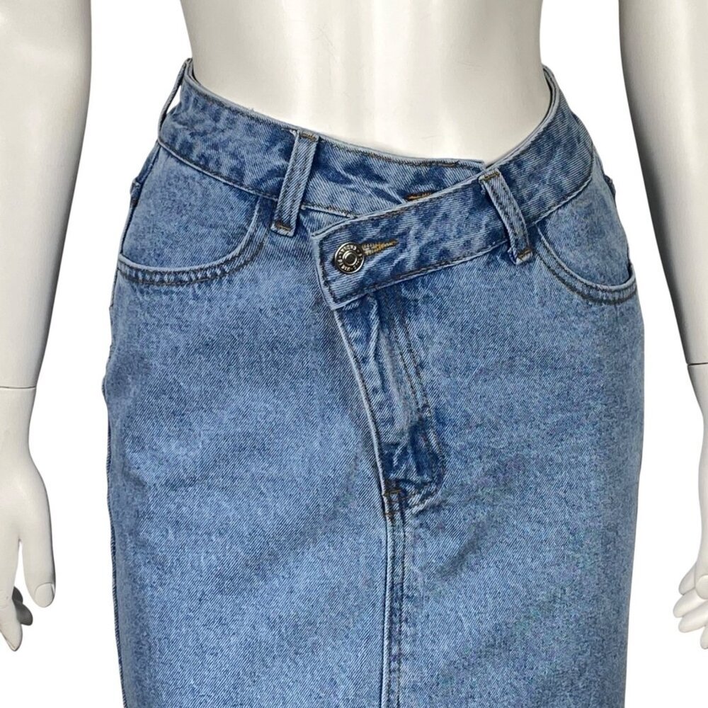 Denim Midi Skirt Womens Size S Asymmetrical Zipper Front Slit Light Wash - Picture 2 of 6